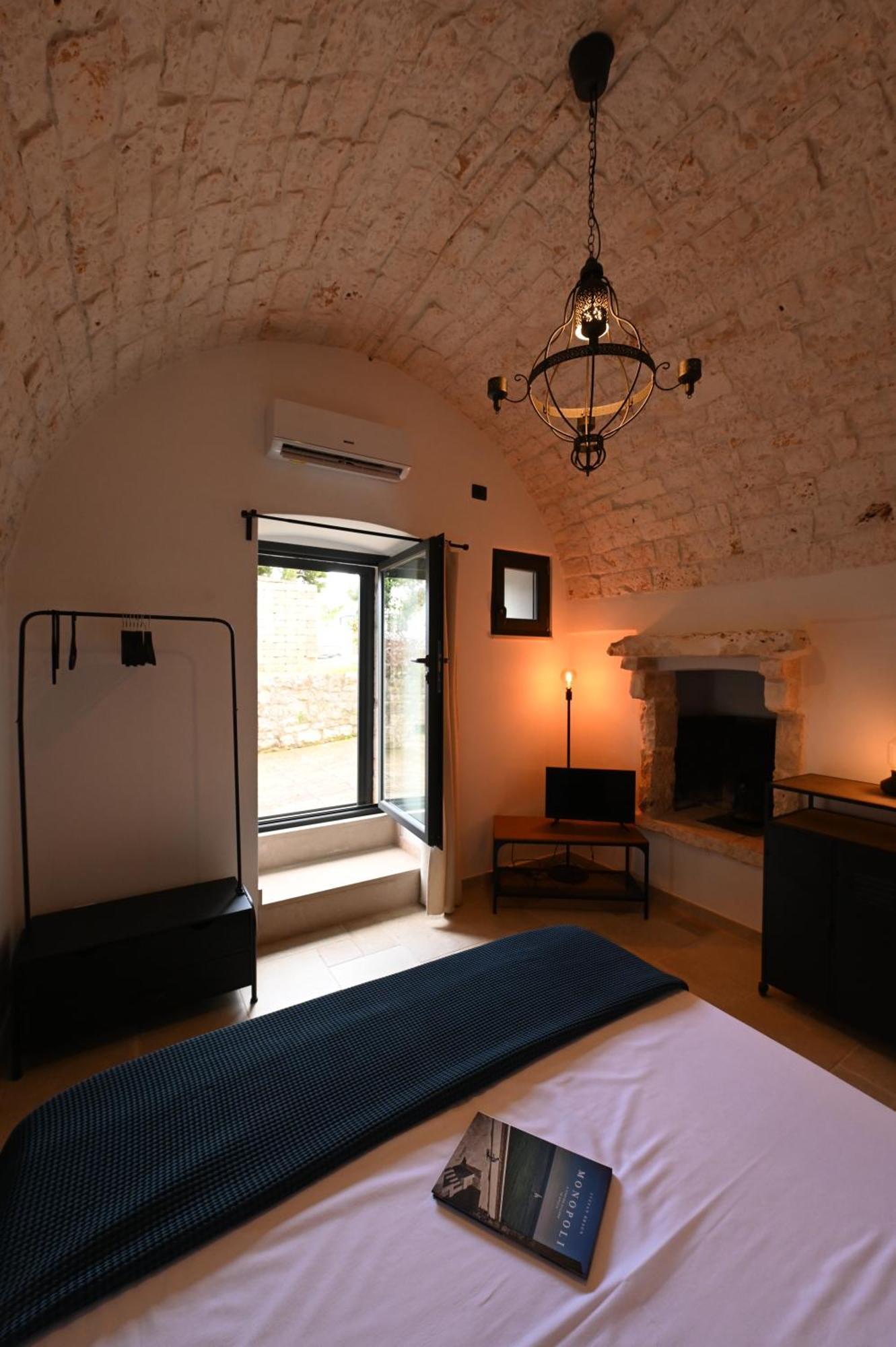 Casale Sette Volte Bed and Breakfast Monopoli Exteriör bild